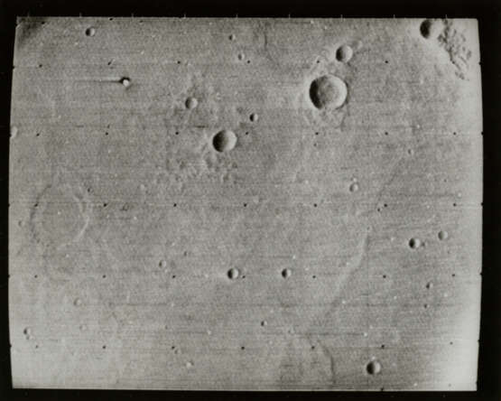10 PHOTOGRAPHS OF MARS, 1969-1980 - Foto 23