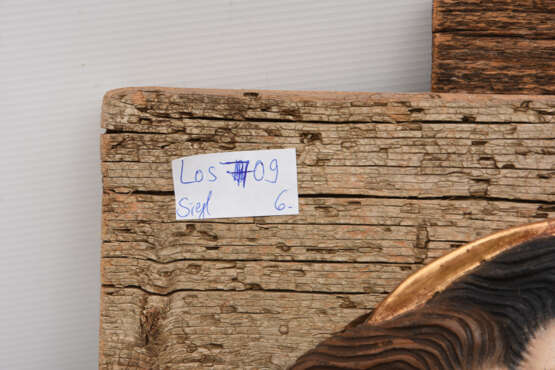 "DER KUSS", bemaltes Holzrelief, Allgäu 20. Jahrhundert - Foto 2