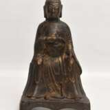 "HOFBEAMTER", Statuette mit Blattgold, China , späte- Ming-Dynastie - photo 2