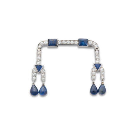 CARTIER EARLY 20TH CENTURY SAPPHIRE AND DIAMOND BROOCH - photo 1