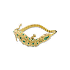 MID-19TH CENTURY EMERALD, RUBY AND GOLD LIZARD BRACELET