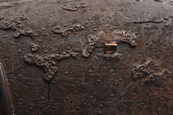 BRONZEVASE, reliefierte ziselierte Bronze, China um 1900 - Foto 7