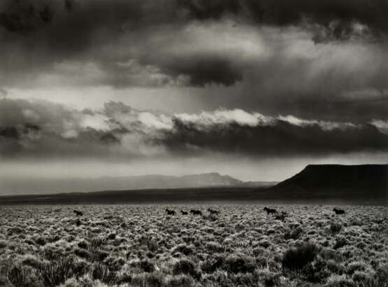 SEBASTIÃO SALGADO (B. 1944) - Foto 1