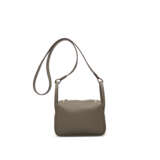 AN &#201;TOUPE CL&#201;MENCE LEATHER MINI LINDY 19 WITH GOLD HARDWARE - Foto 3