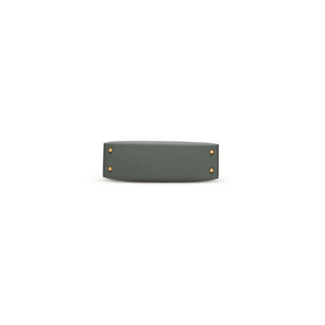 A VERT AMANDE EPSOM LEATHER MINI KELLY 20 II WITH GOLD HARDWARE - фото 8