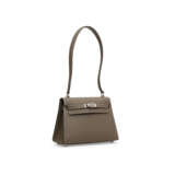 AN &#201;TOUPE CH&#200;VRE LEATHER MINI SHOULDER KELLY 20 WITH PALLADIUM HARDWARE - photo 2