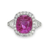 COLOURED SAPPHIRE AND DIAMOND RING - Foto 1