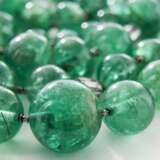 TWO EMERALD BEAD AND DIAMOND NECKLACES - фото 8