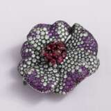 JAR COLOURED SAPPHIRES, RUBIES AND DIAMOND FLOWER BROOCHES - photo 4