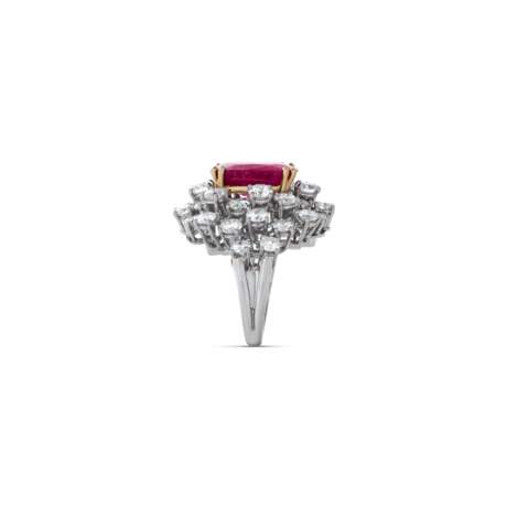 CHAUMET RUBY AND DIAMOND RING - Foto 4