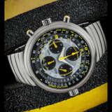 IKEPOD. A TITANIUM LIMITED EDITION AUTOMATIC CHRONOGRAPH WRISTWATCH WITH 24 HOUR INDICATION, DATE AND BRACELET - Foto 1