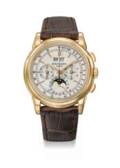 PATEK PHILIPPE. A VERY RARE AND ATTRACTIVE 18K PINK GOLD PERPETUAL CALENDAR CHRONOGRAPH WRISTWATCH WITH MOON PHASES, 24 HOUR AND LEAP YEAR INDICATION, ADDITONAL CASE BACK, CERTIFICATE OF ORIGIN AND BOX