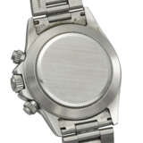 ROLEX. A STAINLESS STEEL AUTOMATIC CHRONOGRAPH WRISTWATCH WITH BRACELET AND BOX - Foto 4