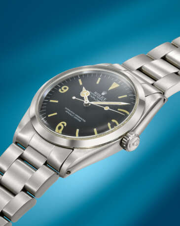 ROLEX. AN ATTRACTIVE STAINLESS STEEL AUTOMATIC WRISTWATCH WITH SWEEP CENTRE SECONDS, BRACELET, GUARANTEE AND BOX - photo 3