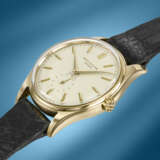 PATEK PHILIPPE. A VERY RARE 18K GOLD AUTOMATIC WRISTWATCH WITH CREAM-COLOURED ENAMEL DIAL - фото 2