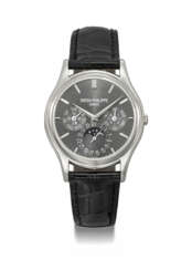 PATEK PHILIPPE. AN ATTRACTIVE PLATINUM AUTOMATIC PERPETUAL CALENDAR WRISTWATCH WITH MOON PHASES, 24 HOUR AND LEAP YEAR INDICATION, ADDITIONAL CASE BACK, CERTIFICATE OF ORIGIN AND BOX