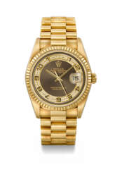 ROLEX. A RARE AND ATTRACTIVE 18K GOLD AND DIAMOND-SET AUTOMATIC WRISTWATCH WITH SWEEP CENTRE SECONDS, DAY, DATE AND BRACELET