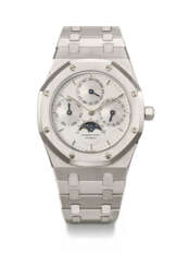 AUDEMARS PIGUET. AN EXTREMELY RARE STAINLESS STEEL AUTOMATIC WRISTWATCH WITH PERPETUAL CALENDAR, MOON PHASES AND BRACELET