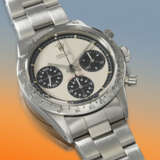 ROLEX. A RARE AND ATTRACTIVE STAINLESS STEEL CHRONOGRAPH WRISTWATCH WITH PAUL NEWMAN DIAL AND BRACELET - Foto 2