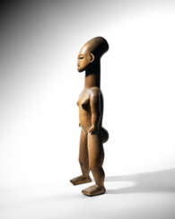 MANGBETU FIGURE