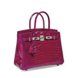 A SHINY ROSE POURPRE NILOTICUS CROCODILE BIRKIN 30 WITH PALLADIUM HARDWARE
BIRKIN 30 EN CROCODILE NILOTICUS LISSE ROSE POURPRE, GARNITURE EN M&#201;TAL ARGENT&#201; PALLADI&#201; - photo 2