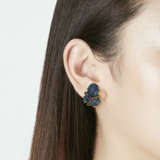 NO RESERVE | SEAMAN SCHEPPS SAPPHIRE, COLORED SAPPHIRE AND PERIDOT EARRINGS - Foto 2