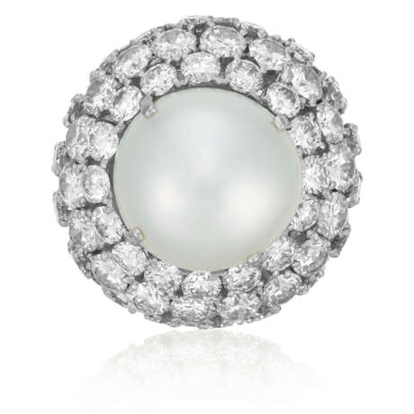 NO RESERVE | DAVID WEBB CULTURED PEARL AND DIAMOND RING - photo 1