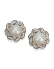 NO RESERVE | OSCAR HEYMAN & BROTHERS CULTURED PEARL AND DIAMOND EARRINGS