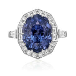 NO RESERVE | COLOR-CHANGE SAPPHIRE AND DIAMOND RING