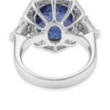 NO RESERVE | COLOR-CHANGE SAPPHIRE AND DIAMOND RING - Foto 3