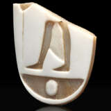 A FRAGMENTARY EGYPTIAN ONYX INTAGLIO WITH A STRIDING FIGURE - фото 1