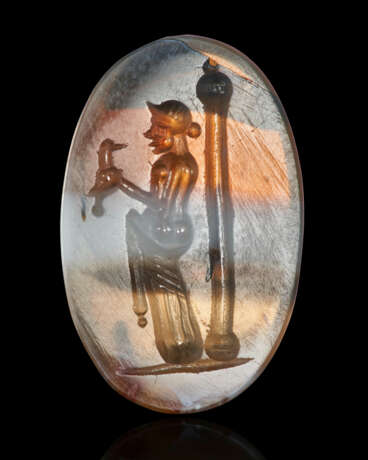AN ITALIC BANDED AGATE RINGSTONE WITH VENUS - photo 1