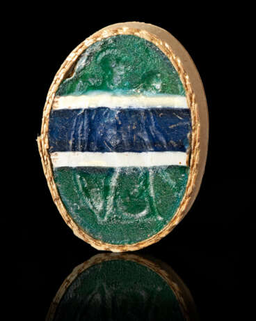 A ROMAN STRIPED GLASS RINGSTONE WITH ACHILLES AND PENTHESILEIA - photo 1