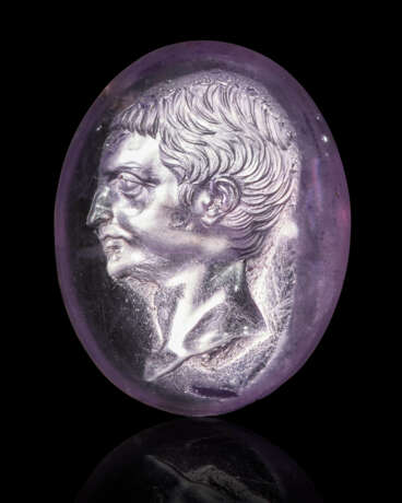 A ROMAN AMETHYST RINGSTONE WITH A PORTRAIT OF A NOBLEMAN - фото 1