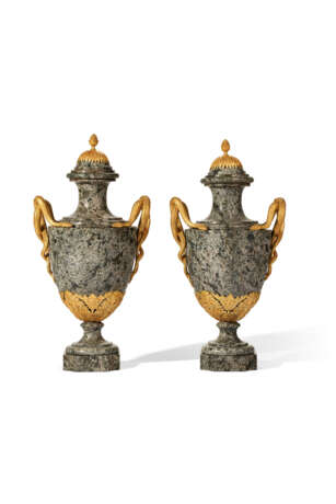 A PAIR OF NORTH EUROPEAN ORMOLU-MOUNTED GRAY GRANITE TWO-HANDLED VASES - photo 5