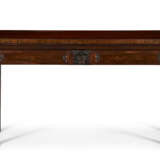 A REGENCY BRASS-INLAID MAHOGANY SERVING TABLE - photo 2