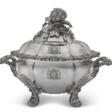 A FRENCH SILVER MASSIVE TWO-HANDLED SOUP TUREEN, LINER, AND COVER - Archives des enchères