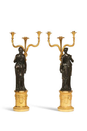 A PAIR OF CONSULAT ORMOLU AND PATINATED BRONZE THREE-LIGHT CANDELABRA - фото 3