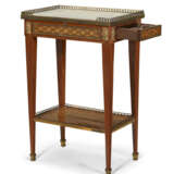 A LOUIS XVI ORMOLU-MOUNTED TULIPWOOD, FRUITWOOD AND GREEN-STAINED DOT-TRELLIS PARQUETRY TABLE A ECRIRE - photo 4