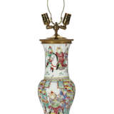 A CHINESE EXPORT PORCELAIN FAMILLE ROSE YENYEN VASE, NOW MOUNTED AS A LAMP - photo 5