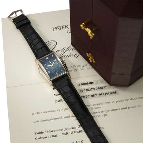 PATEK PHILIPPE. A RARE 18K WHITE GOLD LIMITED EDITION RECTANGULAR WRISTWATCH WITH 10-DAY POWER RESERVE, MADE TO COMMEMORATE THE MILLENNIUM - photo 4