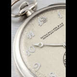 PATEK PHILIPPE. AN IMPORTANT PLATINUM MINUTE REPEATING KEYLESS LEVER WATCH WITH BREGUET NUMERALS - photo 2