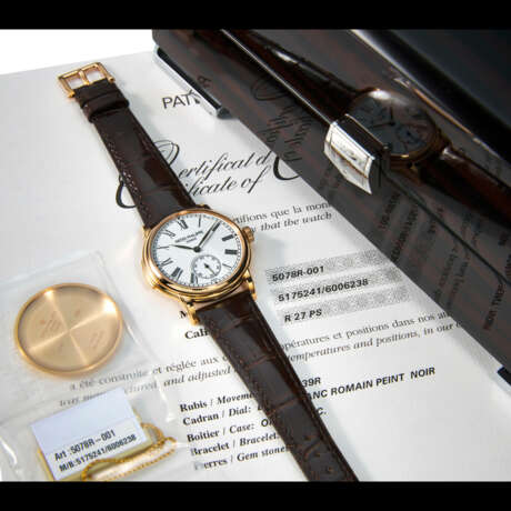 PATEK PHILIPPE. A RARE 18K PINK GOLD AUTOMATIC MINUTE REPEATING WRISTWATCH WITH ENAMEL DIAL - photo 4