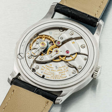 PATEK PHILIPPE. A FINE 18K WHITE GOLD WRISTWATCH WITH SWEEP CENTRE SECONDS - Foto 5