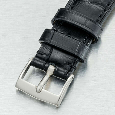 PATEK PHILIPPE. A FINE 18K WHITE GOLD WRISTWATCH WITH SWEEP CENTRE SECONDS - photo 7