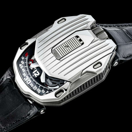 URWERK. A STAINLESS STEEL AND TITANIUM LIMITED EDITION SHIELD-SHAPED AUTOMATIC WRISTWATCH WITH WANDERING HOUR DISPLAY, DIGITAL SECONDS, AND POWER RESERVE INDICATION - фото 2