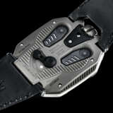 URWERK. A STAINLESS STEEL AND TITANIUM LIMITED EDITION SHIELD-SHAPED AUTOMATIC WRISTWATCH WITH WANDERING HOUR DISPLAY, DIGITAL SECONDS, AND POWER RESERVE INDICATION - photo 3