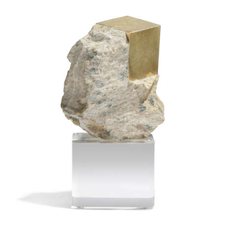 A CUBIC PYRITE CRYSTAL - photo 4