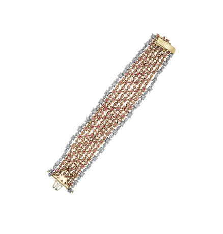 A MAGNIFICENT COLORED DIAMOND AND DIAMOND BRACELET MOUNTED BY CARVIN FRENCH - фото 5