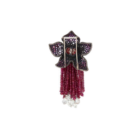JAR THREE DIAMOND, RUBY AND COLORED SAPPHIRE `FLEUR-POMPONS` BROOCHES - фото 4